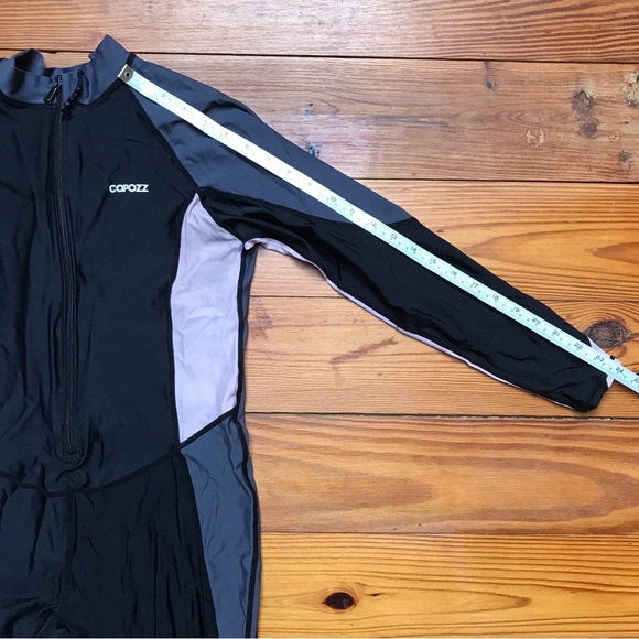 Copozz Skin Diving Thin Wetsuit Rash Guard UV Protection Women’s, EUC, S/M - Picture 7 of 12